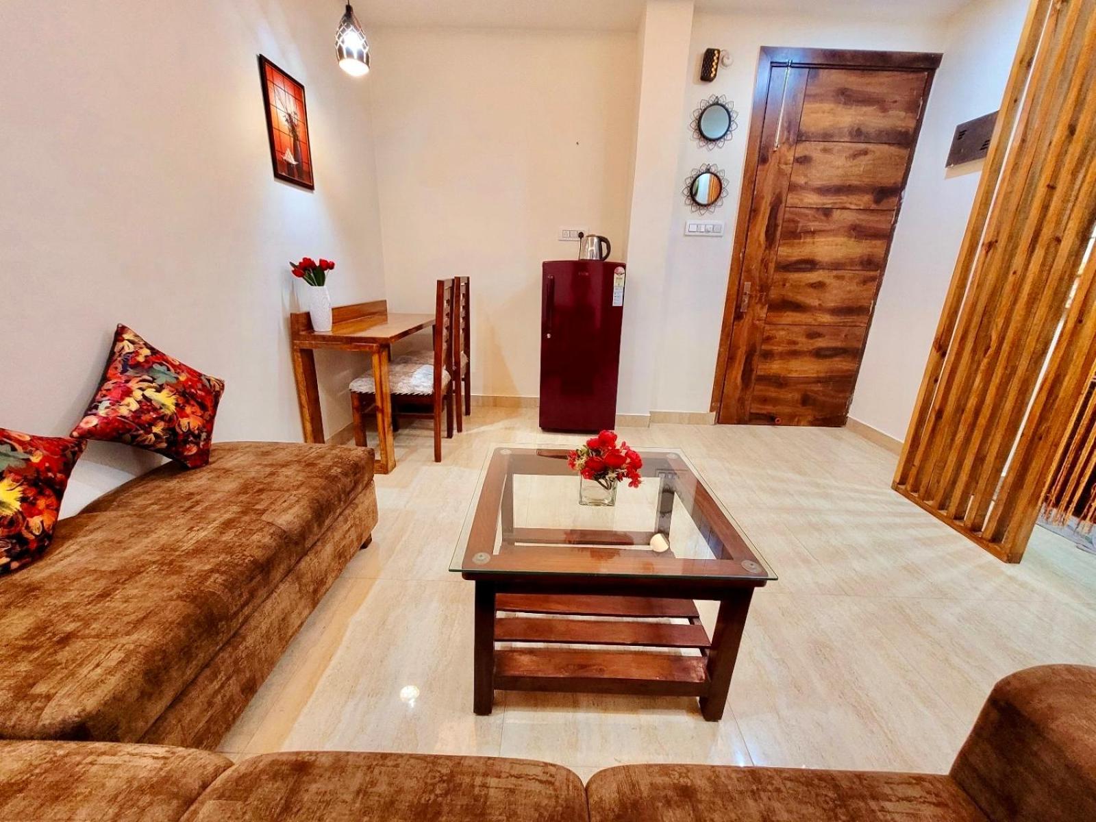 Yogvan Luxury 1Bhk Apartments Tapovan リシケーシュ エクステリア 写真